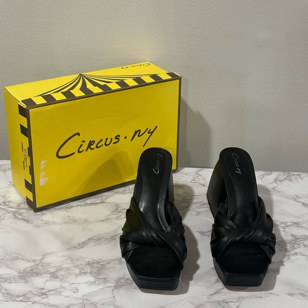 Circus by Sam Edelman Marianna block heel slide-on sandals